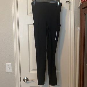 REI Co-Op Black Lined Sz Medium Athletic Leggings